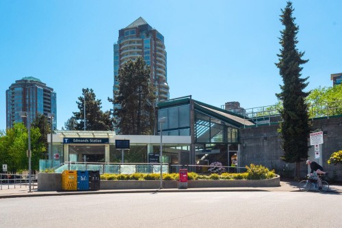 1-7179 18Th Avenue, Burnaby, BC 