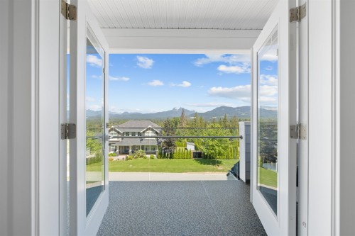 25540 Godwin Drive, Maple Ridge, BC 