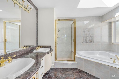 1463 57Th Avenue W, Vancouver, BC 