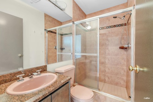1463 57Th Avenue W, Vancouver, BC 