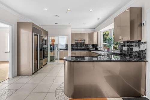 1463 57Th Avenue W, Vancouver, BC 