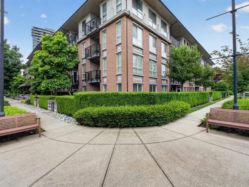 102-3107 Windsor Gate, Coquitlam, BC 