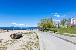 407-1330 Harwood Street  Vancouver, BC V6E 1S8
