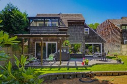 3675 Borham Crescent  Vancouver, BC V5S 3X2