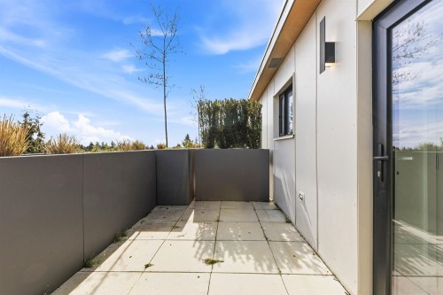 303-3590 39Th Avenue W, Vancouver, BC 