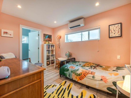 1805 37Th Avenue E, Vancouver, BC 