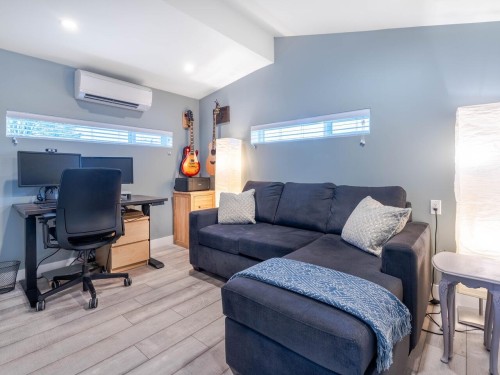 1805 37Th Avenue E, Vancouver, BC 