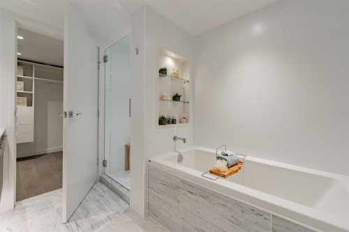 2109-1111 Richards Street, Vancouver, BC 