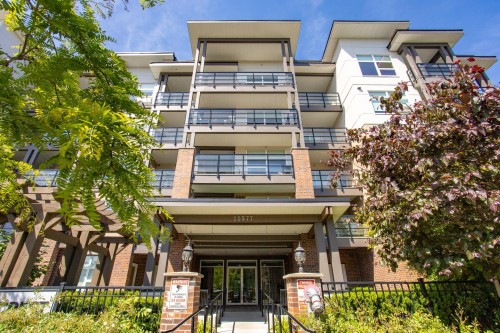 403-22577 Royal Crescent  Maple Ridge, BC V2X 2M2