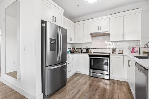 403-22577 Royal Crescent, Maple Ridge, BC 