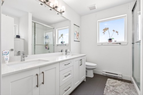403-22577 Royal Crescent, Maple Ridge, BC 