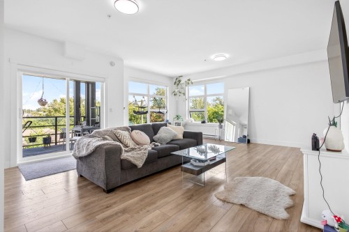 403-22577 Royal Crescent, Maple Ridge, BC 