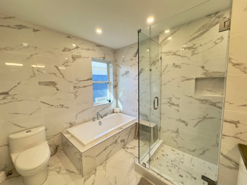 1372 10Th Avenue E, Vancouver, BC 
