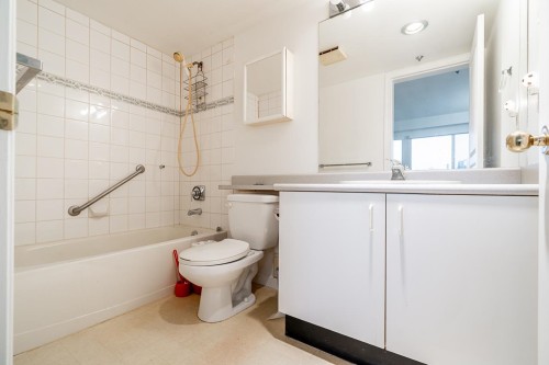 74-2733 Kent Avenue North E, Vancouver, BC 