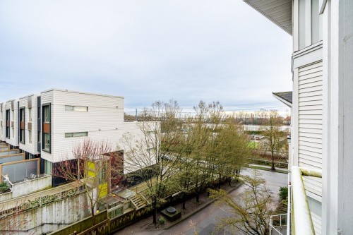 74-2733 Kent Avenue North E, Vancouver, BC 