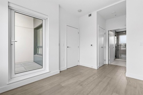 304-3590 39Th Avenue W, Vancouver, BC 