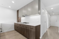 305-3590 39th Avenue W Vancouver, BC V6N 3A5