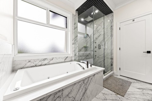 953 Jarvis Street, Coquitlam, BC 