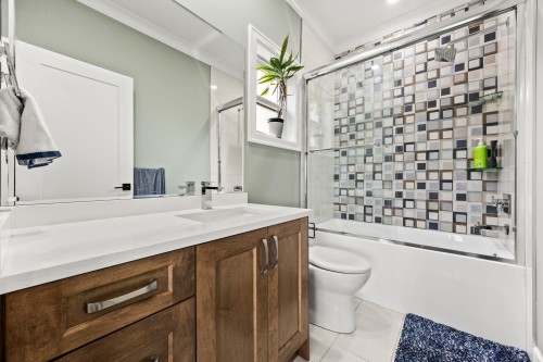 953 Jarvis Street, Coquitlam, BC 