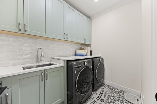 953 Jarvis Street, Coquitlam, BC 
