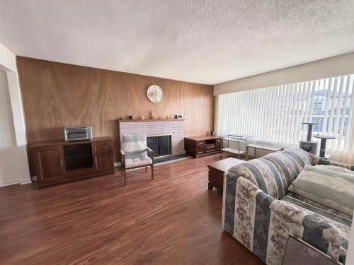 10580 Dennis Crescent, Richmond, BC 