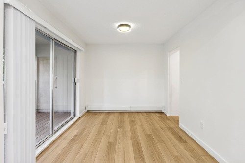 879 Westview Crescent, North Vancouver, BC 