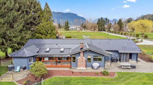 19782 150 Avenue, Pitt Meadows, BC 