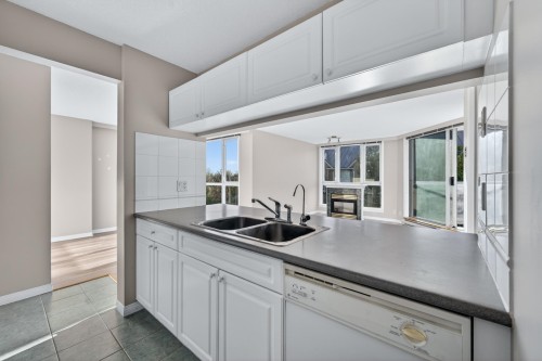 401-5860 Dover Crescent, Richmond, BC 