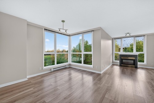 401-5860 Dover Crescent, Richmond, BC 