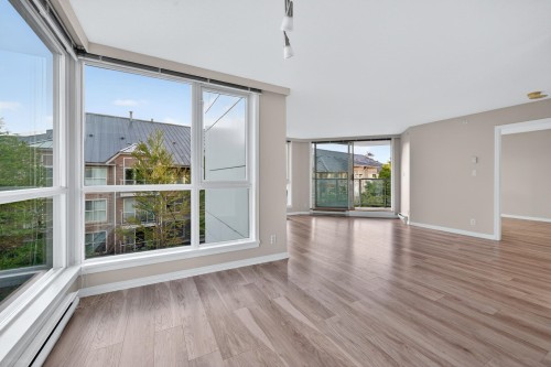 401-5860 Dover Crescent, Richmond, BC 