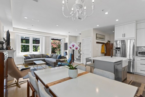 1020 13Th Avenue E, Vancouver, BC 