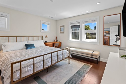 1020 13Th Avenue E, Vancouver, BC 