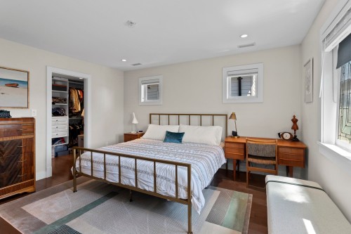 1020 13Th Avenue E, Vancouver, BC 