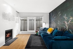 1286 7th Avenue W Vancouver, BC V6H 1B6