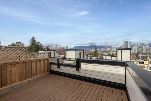 1286 7Th Avenue W, Vancouver, BC 