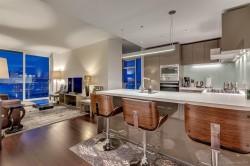 4007-777 Richards Street  Vancouver, BC V7B 0M6