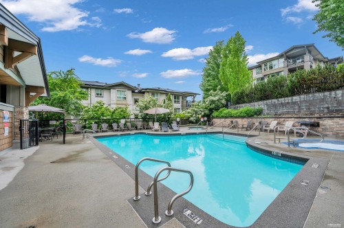 186-3105 Dayanee Springs Boulevard, Coquitlam, BC 