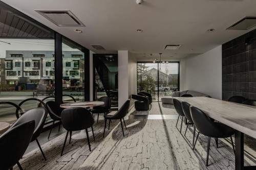 420-422 3Rd Street E, North Vancouver, BC 
