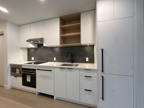 420-422 3Rd Street E, North Vancouver, BC 