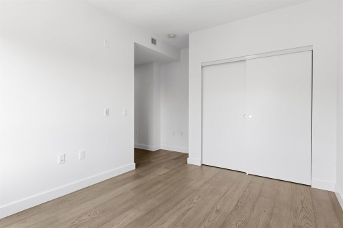 307-3590 39Th Avenue W, Vancouver, BC 