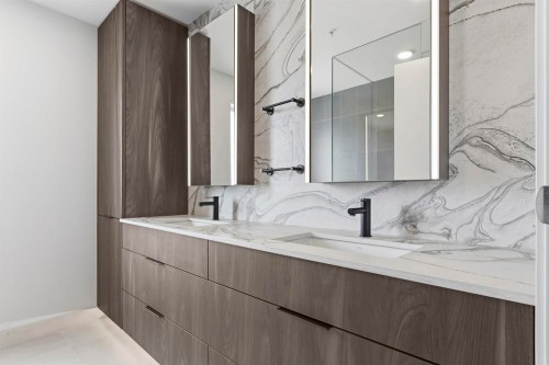307-3590 39Th Avenue W, Vancouver, BC 