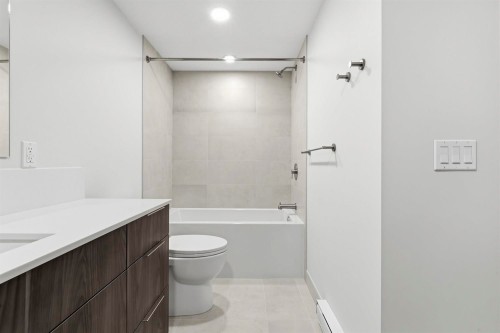 307-3590 39Th Avenue W, Vancouver, BC 