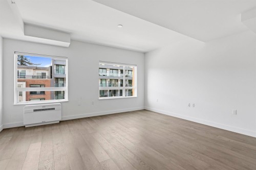 307-3590 39Th Avenue W, Vancouver, BC 