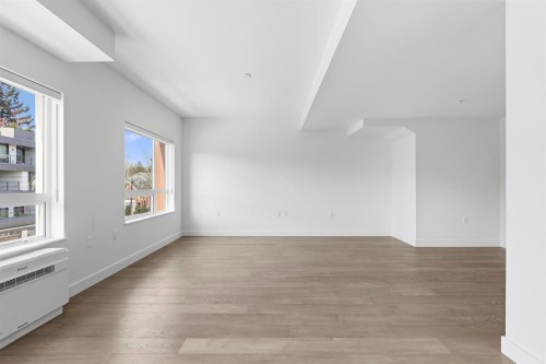 307-3590 39Th Avenue W, Vancouver, BC 