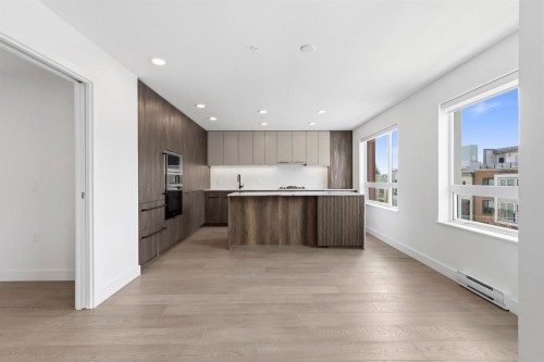 307-3590 39Th Avenue W, Vancouver, BC 