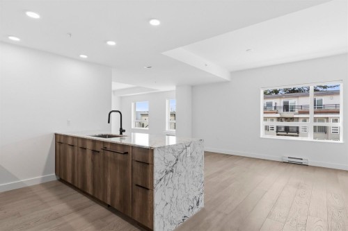 309-3590 39Th Avenue W, Vancouver, BC 