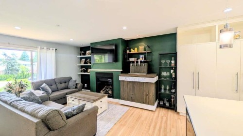 3759 Coast Meridian Road, Port Coquitlam, BC 