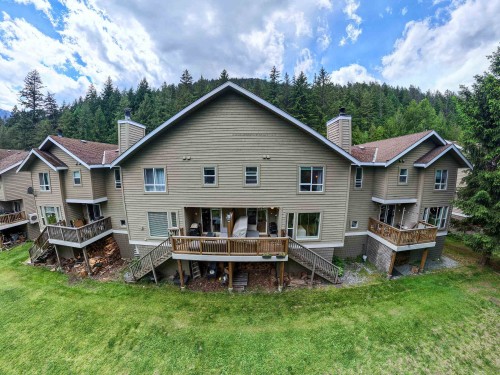 21-1400 Park Street, Pemberton, BC 