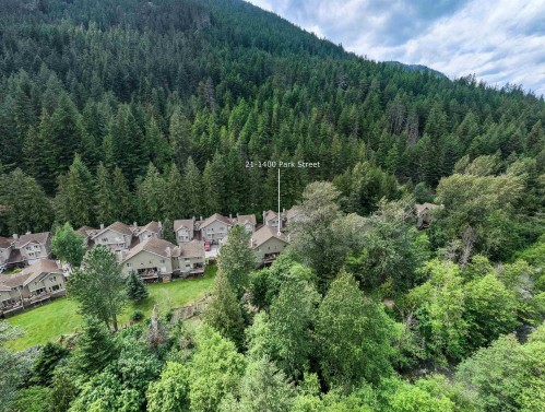 21-1400 Park Street, Pemberton, BC 
