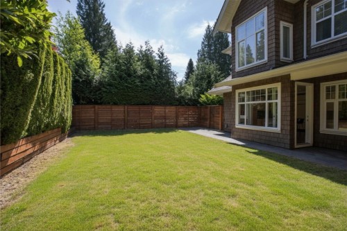6417 Pitt Street, West Vancouver, BC 